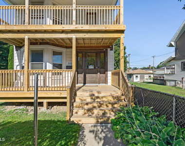 299 6th Avenue - Photo Thumbnail 1