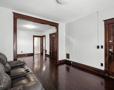 299 6th Avenue - Photo Thumbnail 5