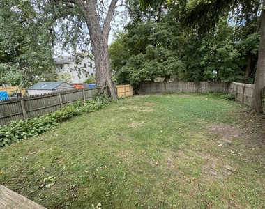 663 Hudson Avenue - Photo Thumbnail 13
