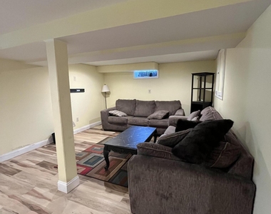 180 Marshall Avenue - Photo Thumbnail 22