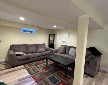 180 Marshall Avenue - Photo Thumbnail 23