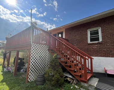 180 Marshall Avenue - Photo Thumbnail 33