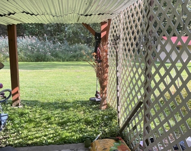 180 Marshall Avenue - Photo Thumbnail 34