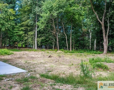 134 Old Beekman Road - Photo Thumbnail 27