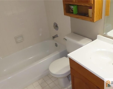 3443 Bloomingdale Drive - Photo Thumbnail 17
