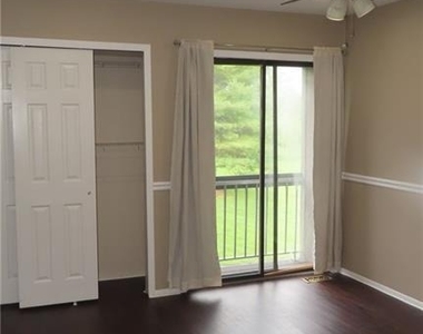 3443 Bloomingdale Drive - Photo Thumbnail 14