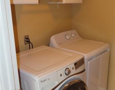 3443 Bloomingdale Drive - Photo Thumbnail 2