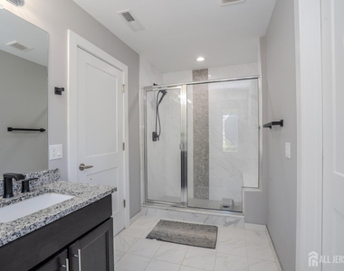 1 Audrey Street - Photo Thumbnail 34