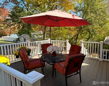 1471 Thomas Avenue - Photo Thumbnail 23