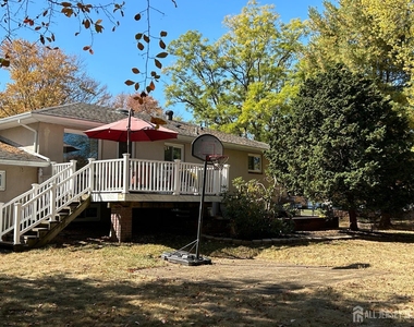 1471 Thomas Avenue - Photo Thumbnail 20