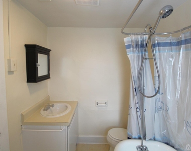 17 Clay Street - Photo Thumbnail 12