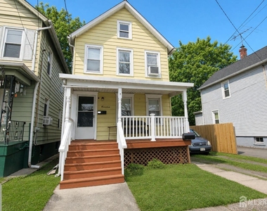 17 Clay Street - Photo Thumbnail 1