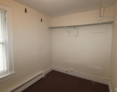 17 Clay Street - Photo Thumbnail 16