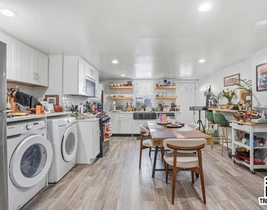 126 Hall Street - Photo Thumbnail 1