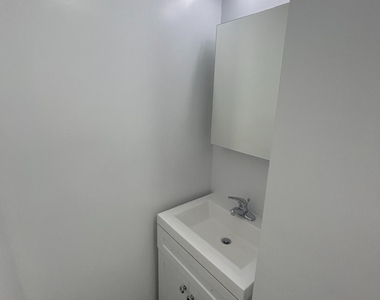 318 W 106th Street - Photo Thumbnail 19