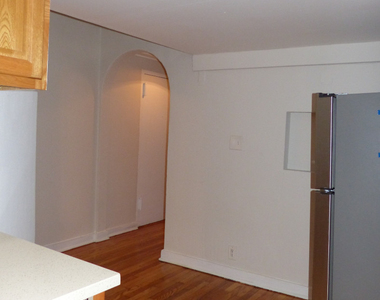 161 W 10th Street - Photo Thumbnail 19