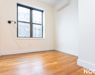 595 Myrtle Ave - Photo Thumbnail 10