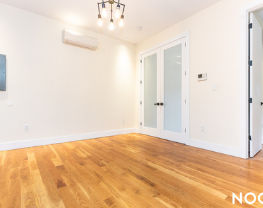 595 Myrtle Ave - Photo Thumbnail 2