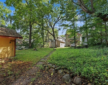 915 Walwood Place - Photo Thumbnail 22