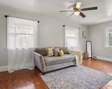 915 Walwood Place - Photo Thumbnail 19