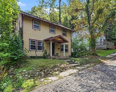 915 Walwood Place - Photo Thumbnail 2