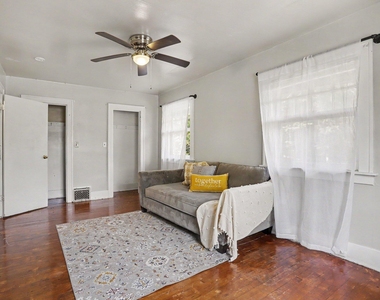915 Walwood Place - Photo Thumbnail 20