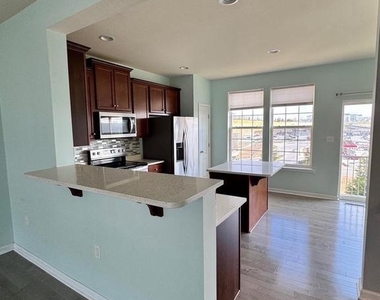 50 Landis Court - Photo Thumbnail 4