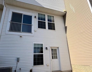 50 Landis Court - Photo Thumbnail 27