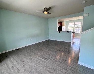 50 Landis Court - Photo Thumbnail 10