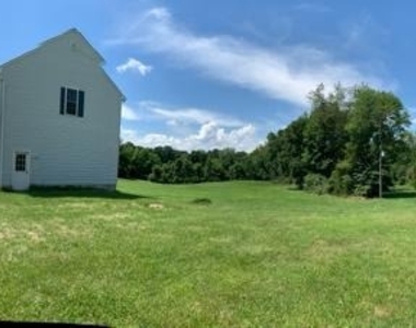 52 Blake Meadow Lane - Photo Thumbnail 5