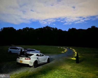 52 Blake Meadow Lane - Photo Thumbnail 3