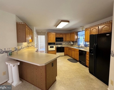 8227 Old Plank Road - Photo Thumbnail 9