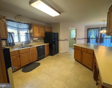 8227 Old Plank Road - Photo Thumbnail 11