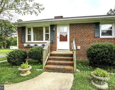 10939 Catharpin Road - Photo Thumbnail 3