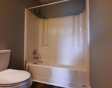754 S S Main Street - Photo Thumbnail 9