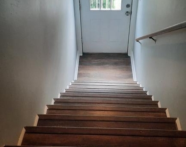 754 S S Main Street - Photo Thumbnail 1