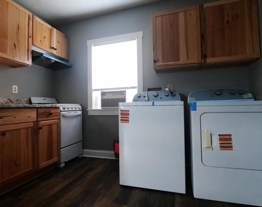 754 S S Main Street - Photo Thumbnail 6