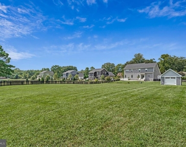 11889 Bradley Forest Road - Photo Thumbnail 63