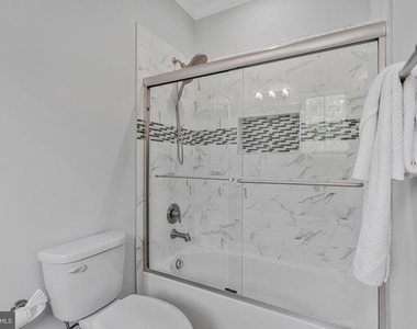 11889 Bradley Forest Road - Photo Thumbnail 28