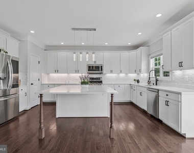 11889 Bradley Forest Road - Photo Thumbnail 17