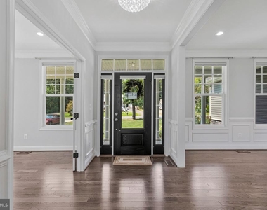 11889 Bradley Forest Road - Photo Thumbnail 3
