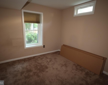3094 Fenegan Court - Photo Thumbnail 8