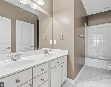 2114 Jellico Court - Photo Thumbnail 39