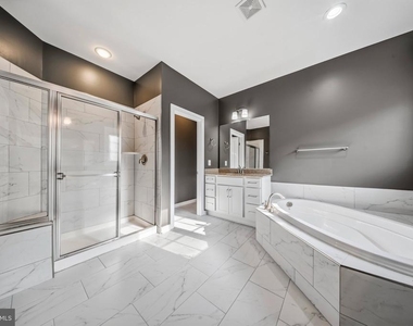 2114 Jellico Court - Photo Thumbnail 33