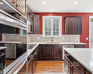 2114 Jellico Court - Photo Thumbnail 17