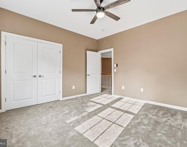 2114 Jellico Court - Photo Thumbnail 30