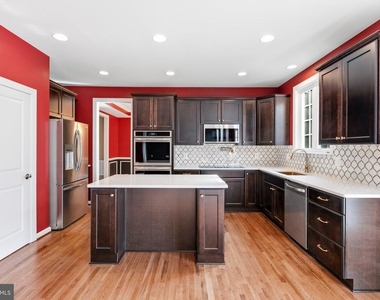 2114 Jellico Court - Photo Thumbnail 14