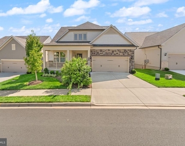 15795 Gardenia Ridge Way - Photo Thumbnail 1
