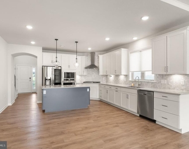 15795 Gardenia Ridge Way - Photo Thumbnail 15
