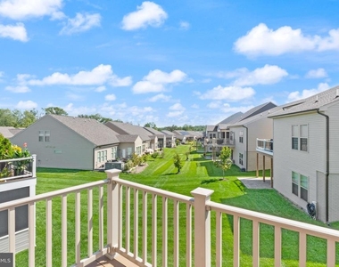 15795 Gardenia Ridge Way - Photo Thumbnail 24